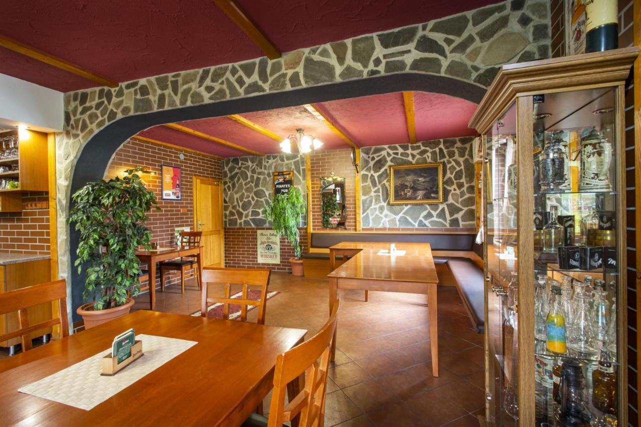 Hotel El Greco Rožnov pod Radhoštěm Esterno foto