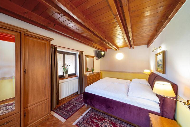 Hotel El Greco Rožnov pod Radhoštěm Esterno foto